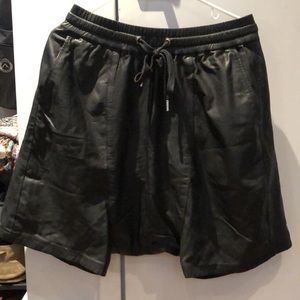 Skingraft Jonny Cota drop crotch sheepskin leather shorts M